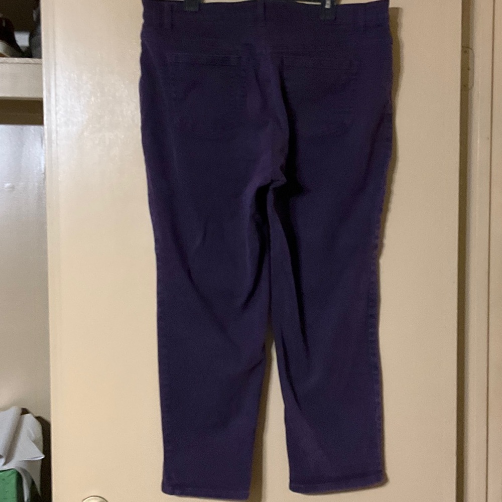 Gloria Vanderbilt Straight Leg Women's Jeans in Deep Purple - Picture 11 of 11